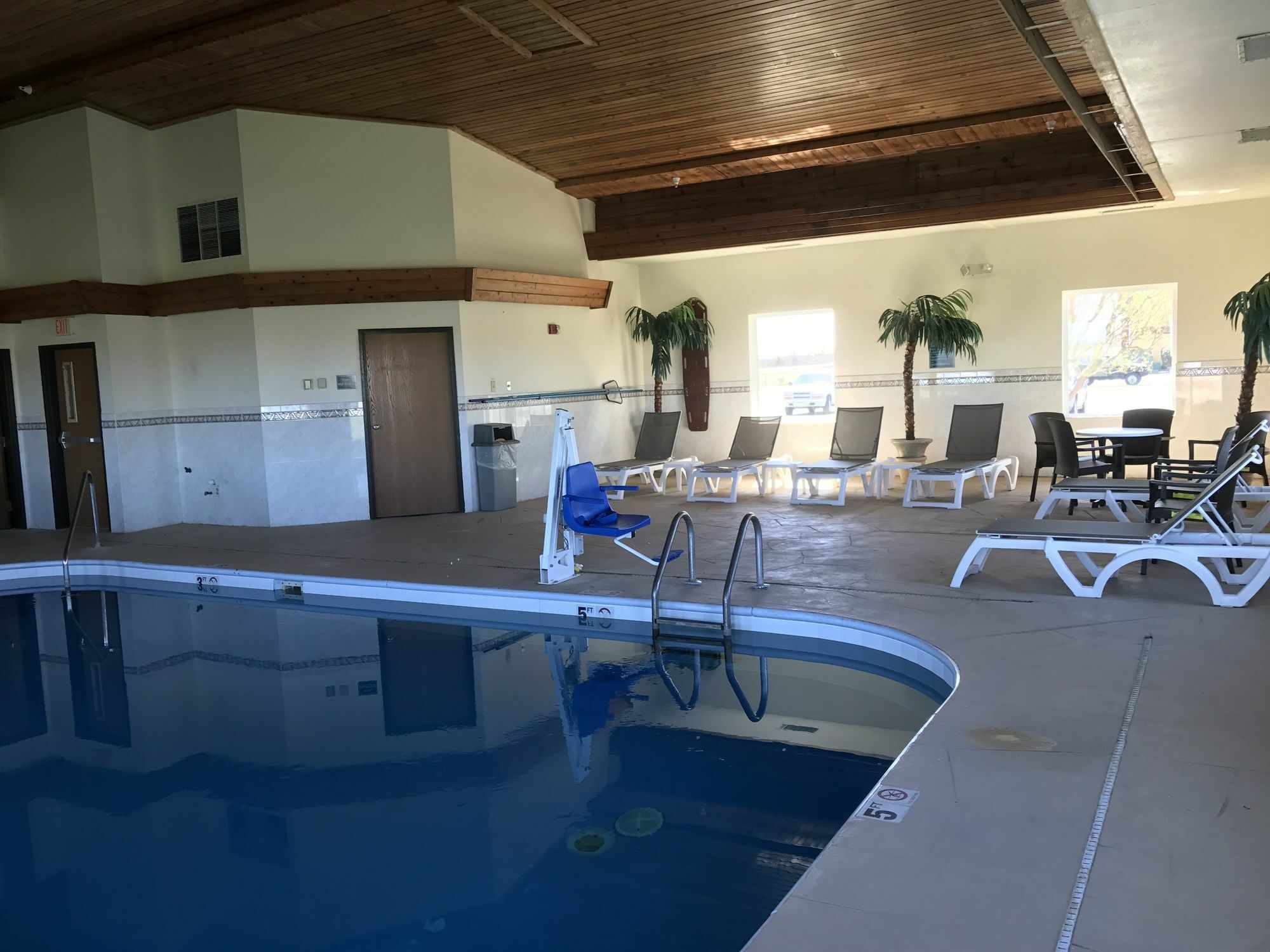 Comfort Inn Warren I-69 Экстерьер фото